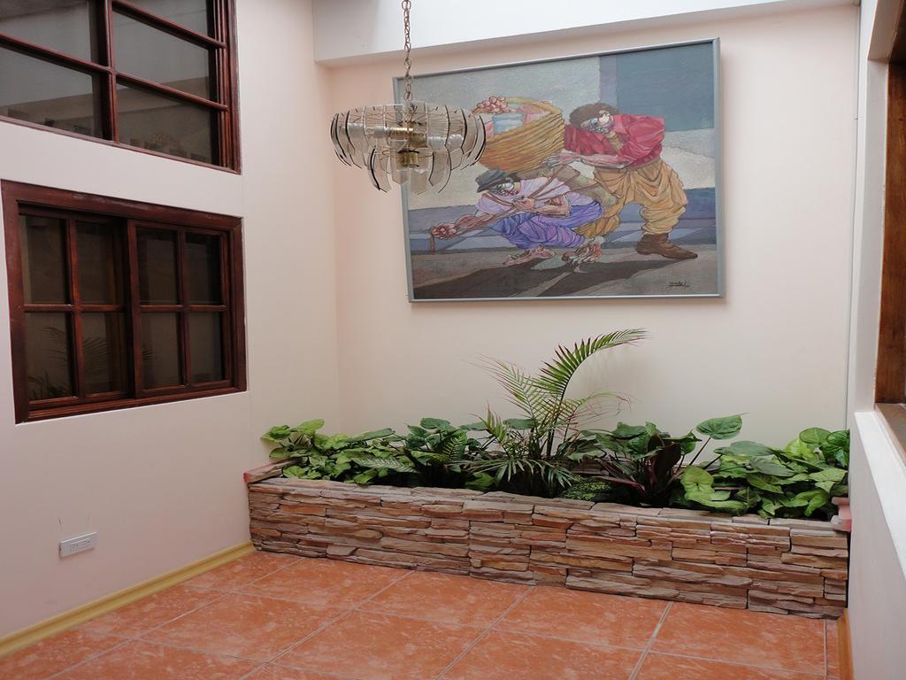 Hotel Rincon Escandinavo キト エクステリア 写真
